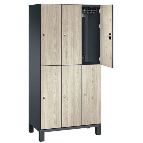 Lockerkast Cambio S6000 op poten deur HPL decor - CP