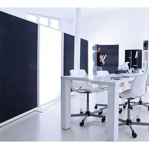 Akoestische scheidingswand op voet serie M - Met magnetisch whiteboard - 2000x1200 mm