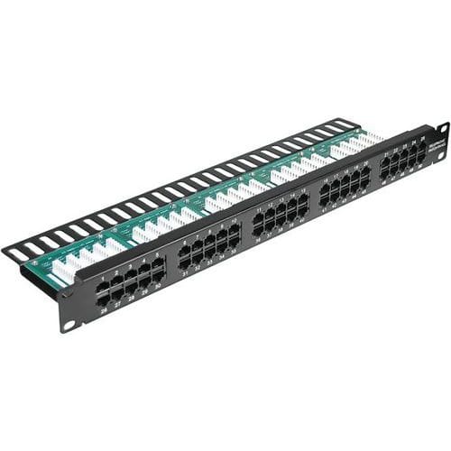 19-inch rack-mountable patchpaneel voor telefonie met 50 poorten