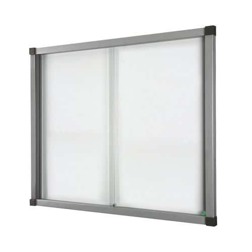 Binnenvitrine Cube - Aluminium achterwand - Deur van veiligheidsglas